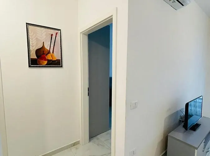 Second 1 Apartament *